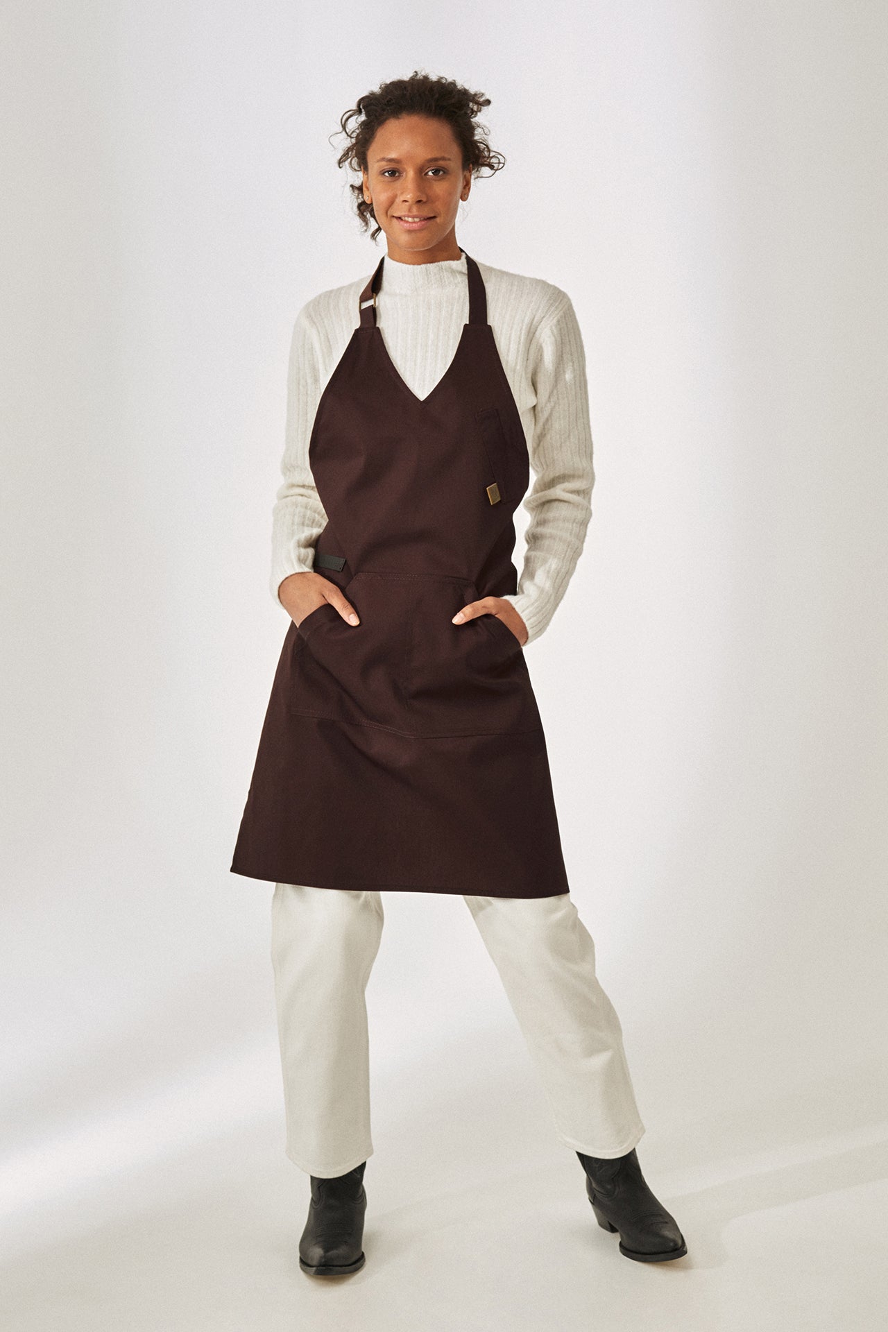 Waitress (Twill)